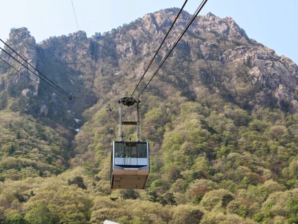 SUPER FUN KOREA + MT.SORAK 5 Days Dep 19 Apr - 16 Oct 2026