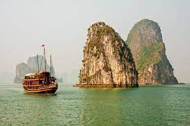 KIA Vietnam Explore Danang - Hanoi - Halong Bay 7 Days (Min 4 paxs)