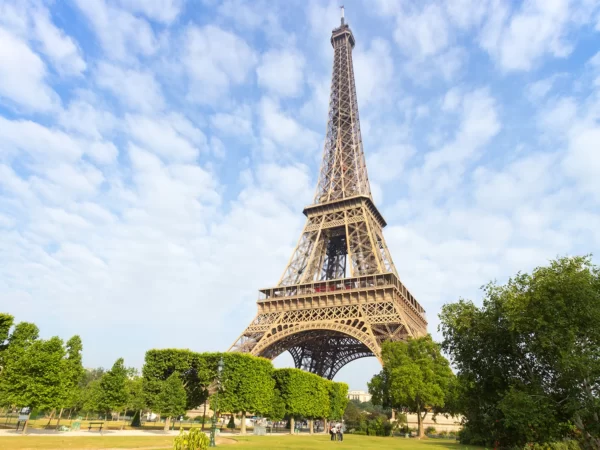 5Days Western Europe (in Frankfurt - out Paris ) / 7Days Western Europe ( in & out Frankfurt) Code: 252-20190  ( Valid April - Oct 2026)