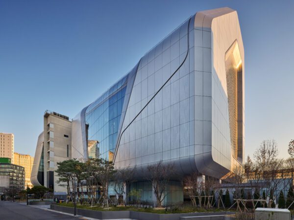 POPULAR K-POP STAR + ITALIAN VILLAGE 7 Days Dep 20 Nov 2025 - 19 Feb 2026