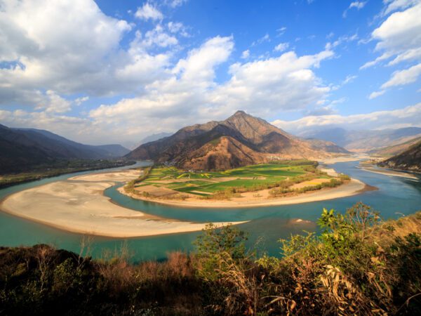 LEGACY OF YUNNAN + SHANGRI-LA 9 Days Dep 13, 27 Mar / 3, 10, 17, 24 Apr / 8, 15, 22, 29 May / 5, 12, 19, 26 Jun 2026
