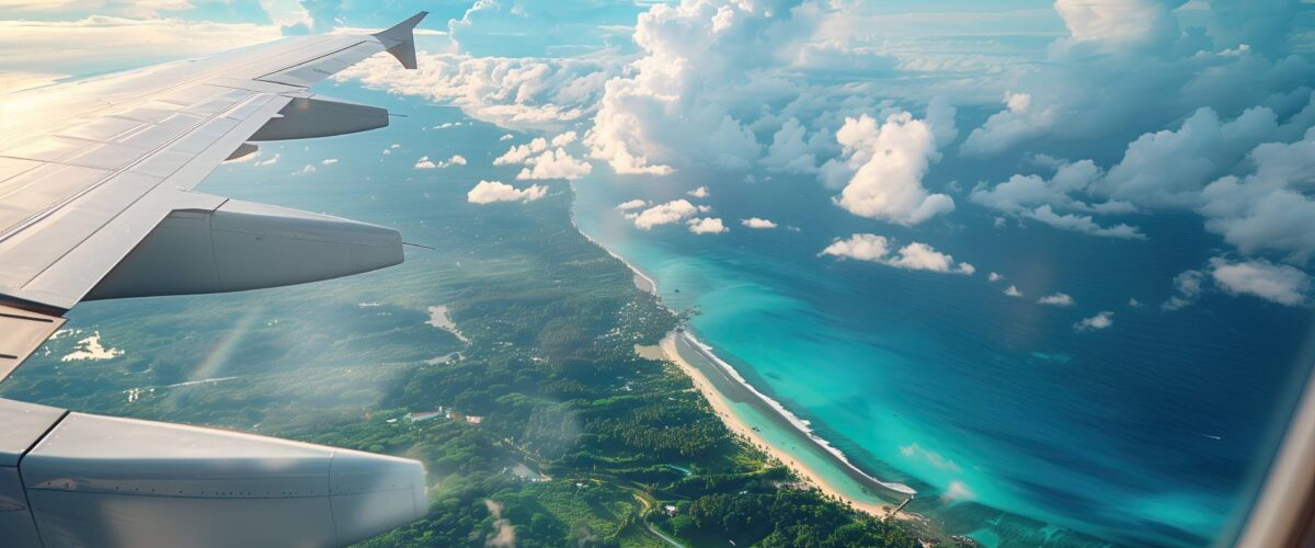 Pesan Tiket Pesawat, Voucher Hotel, Kereta disini !