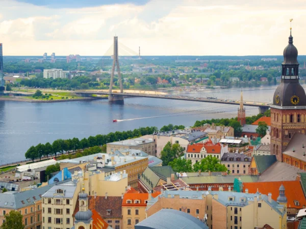 SPRING SEASON SCANDINAVIA + BALTIC COUNTRIES 13 Days Dep 31 Mar 2026