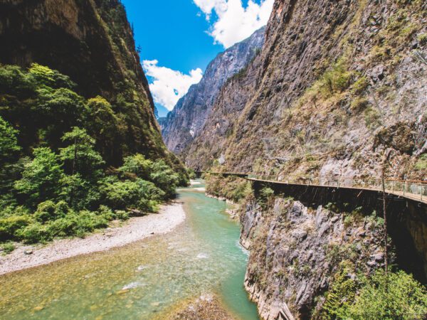 LEBARAN KUNMING DALI LIJIANG BALAGEZONG SHANGRILA By LUCKY AIR 9 Days Dep 14, 16, 19 Mar 2026